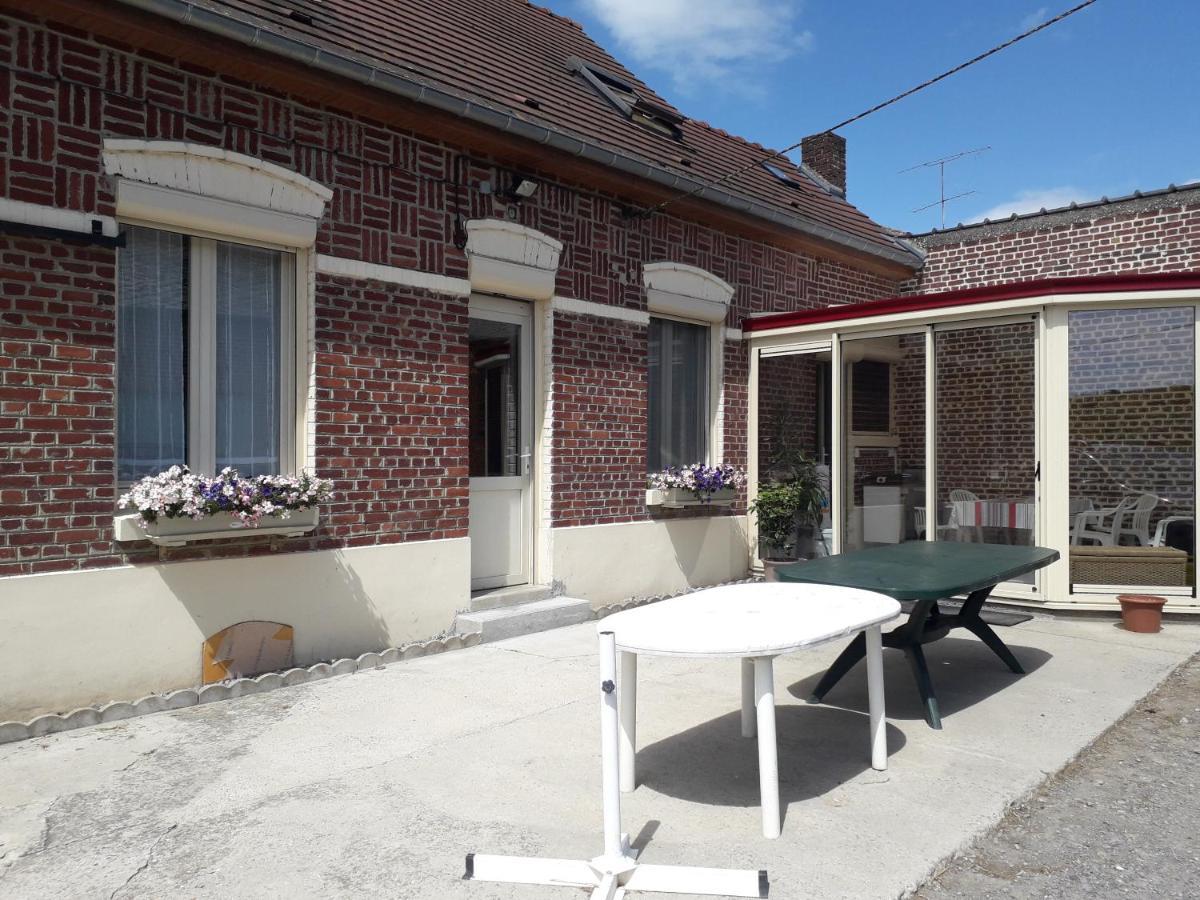 Chez Chantal Et Guy Grandcourt  Екстериор снимка